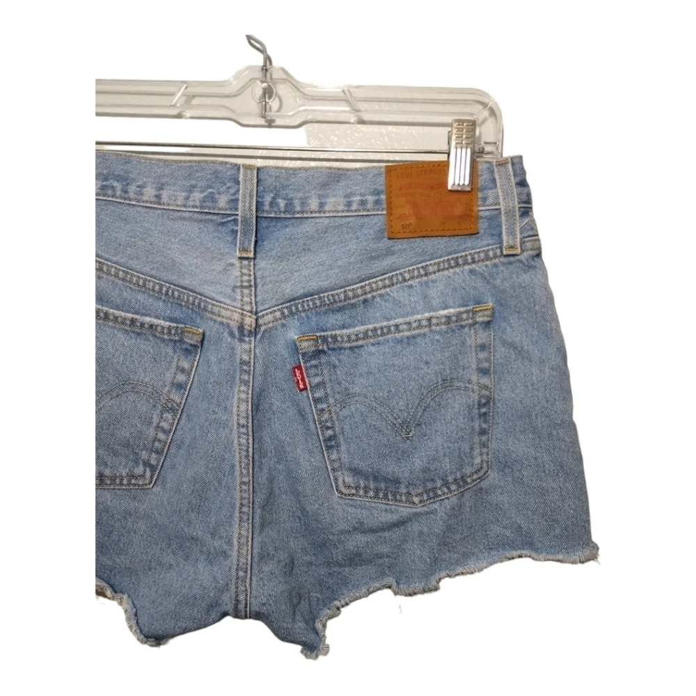 Levis Premium 501 Button Fly Raw Hem Destructed Beach Vacation Shorts Sz 29‎